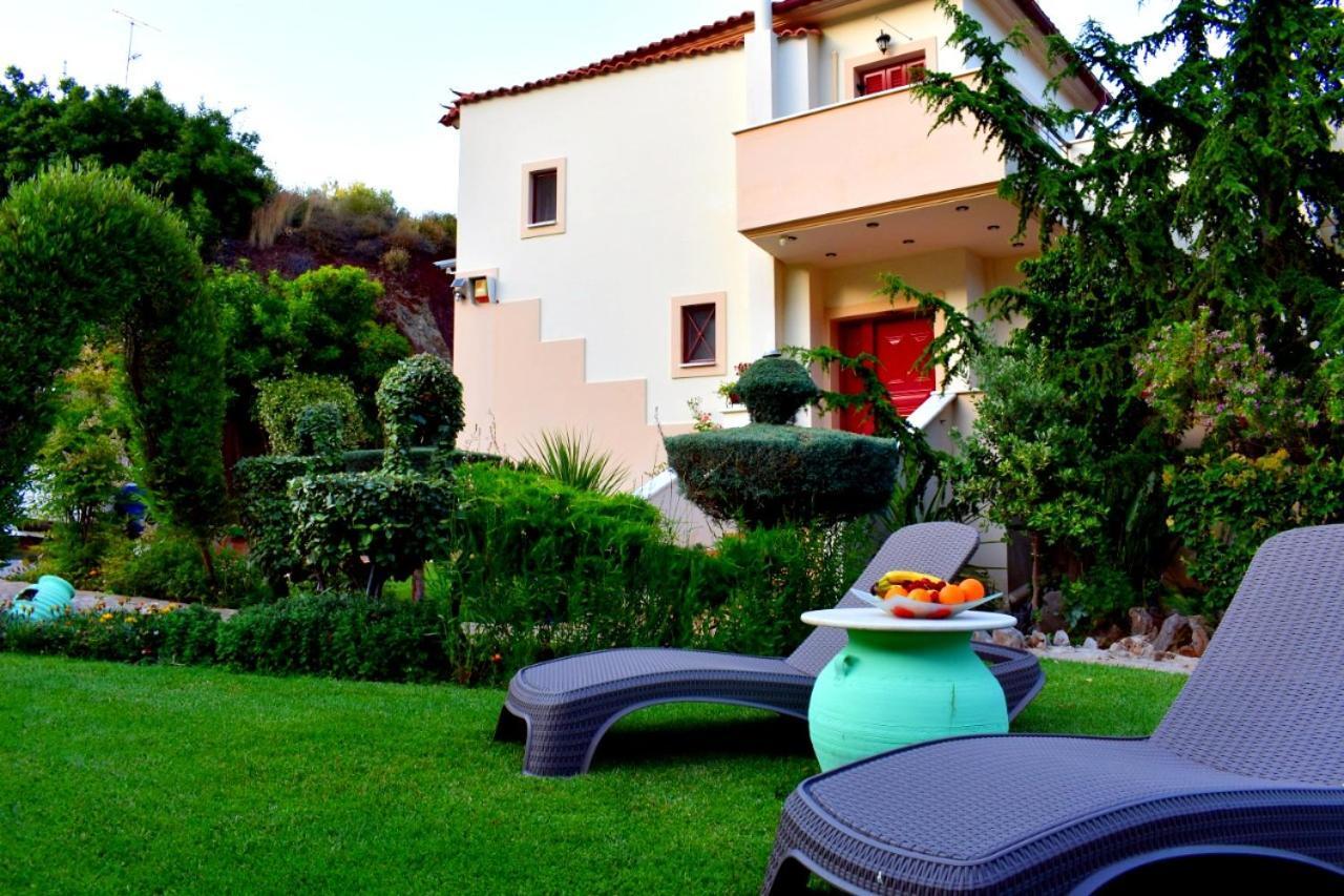 Irene'S Comfort Villa เนอา เอปิดาวรอส ภายนอก รูปภาพ